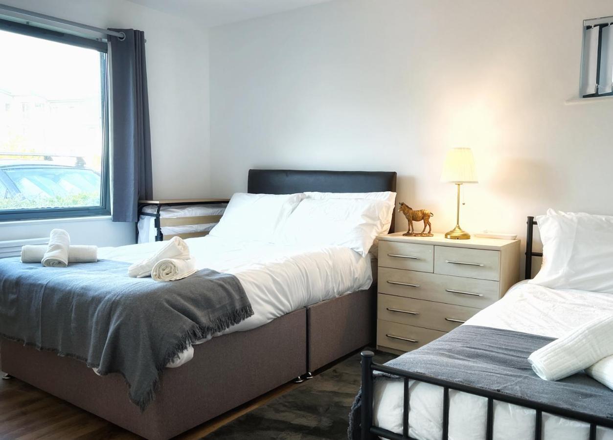 斯旺西Retro Seaside Apt With Patio公寓 外观 照片