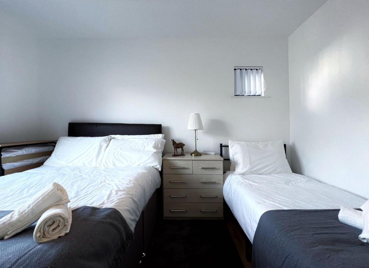 斯旺西Retro Seaside Apt With Patio公寓 外观 照片